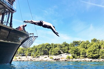 Swim and snorkel day trips from Zadar