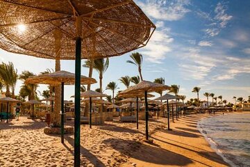From hurghada : Utopia Island Royal VIP Snorkeling Sea Trip