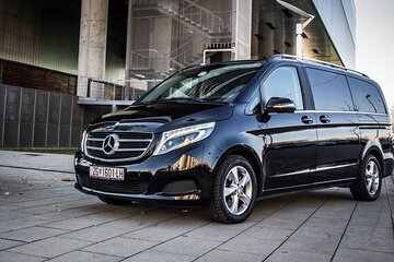 Save 8.00%! Paris Airport (CDG) to Brussels Private Van Transfer
