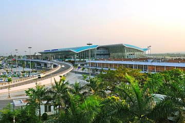 Airport Private Transfers between Hoi An and Da Nang