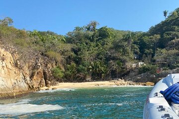Half Day Snorkeling in Puerto Vallarta by Speedboat
