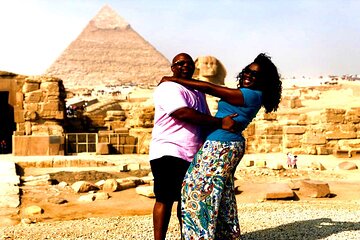 2 Guided Days covering all Cairo Giza with Lunches , camels , Entrance fees