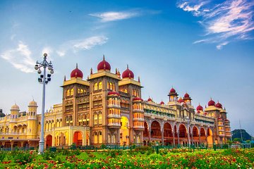 Mysore and the Fine Palace of Tipu Sultan with Private Transfer