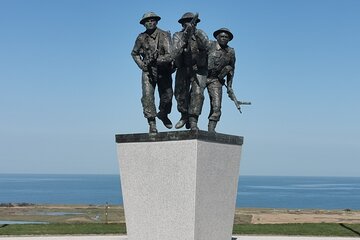 Dday Gold Beach sector - Afternoon private tour from Caen aboard a Van (3/7 pax)
