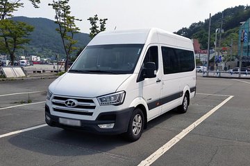 Private Airport Transfer: Seoul City to Gimpo Airport (1-10 pax)