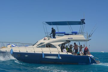 3 Hours Private Boat Sunset Snorkeling Sea Trip Up to 10 Pax Transfer - Hurghada