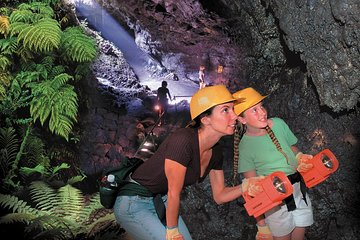 Small-Group Luxury Tour: Road to Hana and Ka'eleku Cavern Day Trip