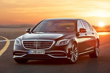 Prague by yourself 4 / 8 hrs disposal with English speaking driver by car or van