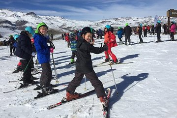 Ski Beginner Lesson - El Colorado Ski Center