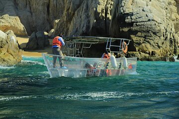 Tours in Cabo, Paseo al Arco y Fin de la Tierra en el único Clear Boat.