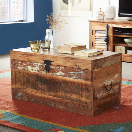 Vintage Storage Chest Wooden Rustic Trunk Solid Blanket Box Antique Coffee Table