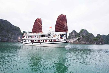 Boutique Bai Tu Long Bay Cruises 2 Days Tour -Cave,Kayak,Swimming,Squid Fishing